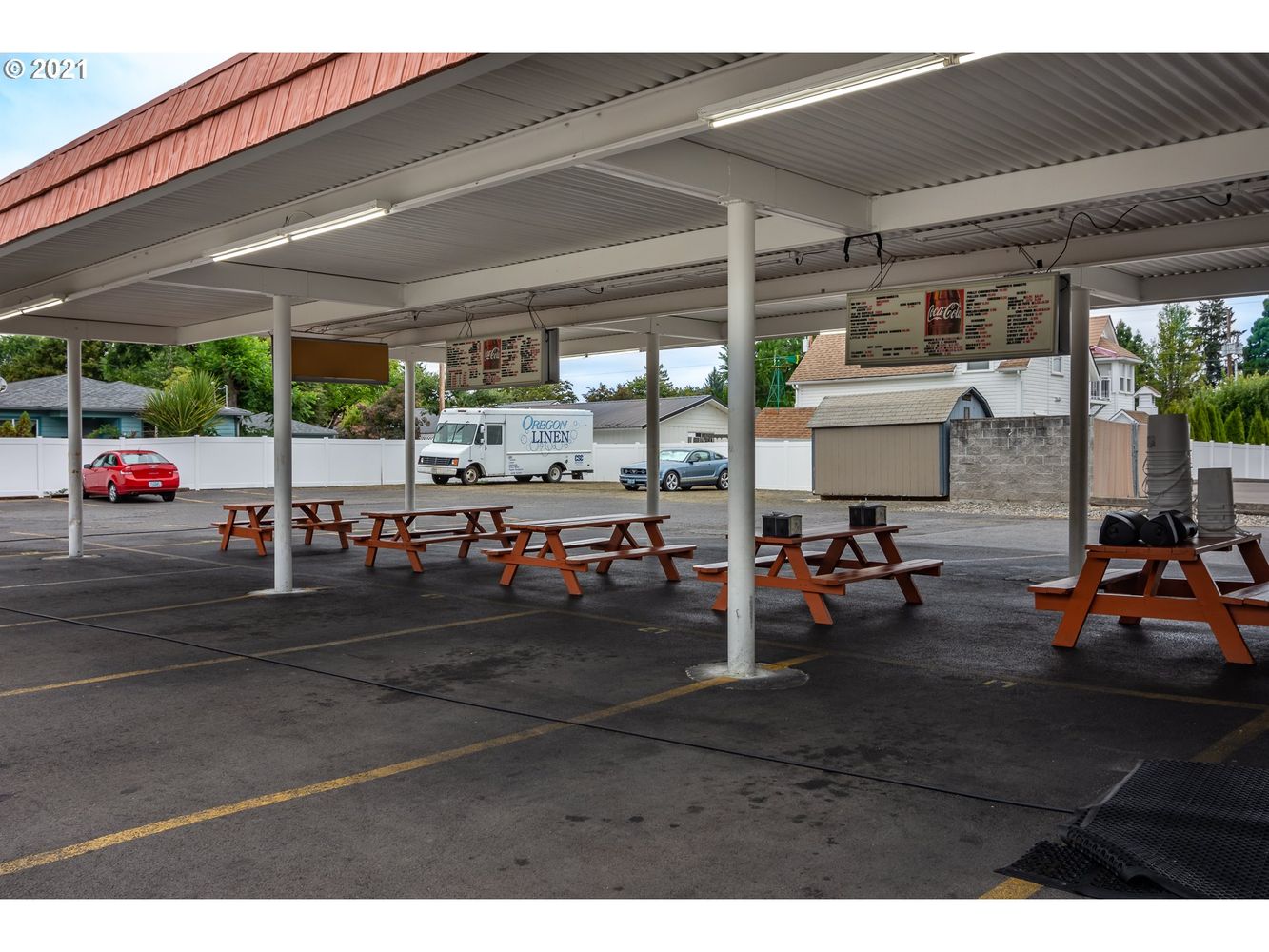 1270 W Harvard Ave, Roseburg, OR 97471